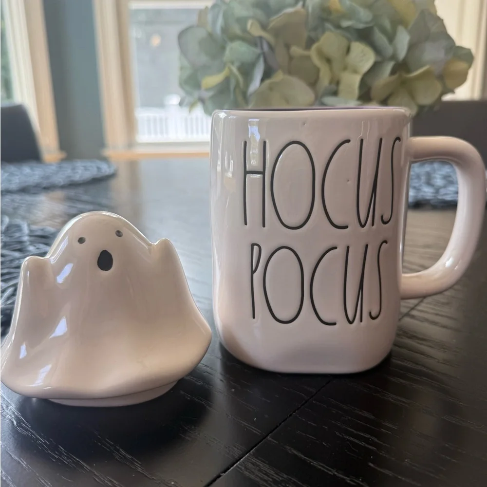 Rae Dunn New Halloween Ghost Mug with Topper